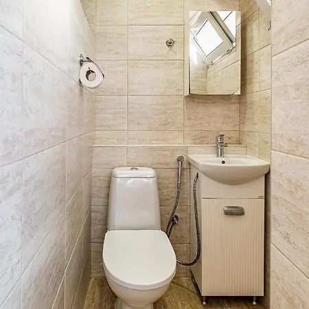 Primorski 2bdrm דירה *