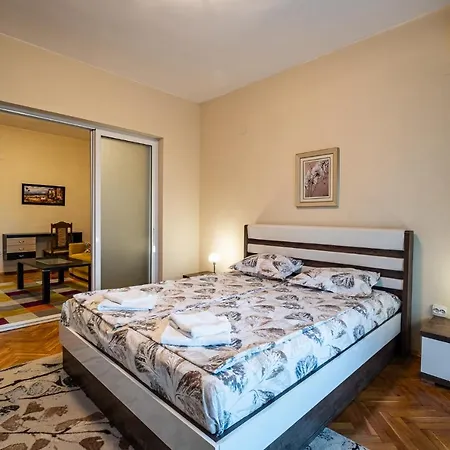 דירה Primorski 2bdrm