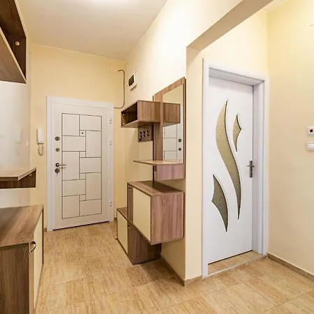 公寓 Primorski 2bdrm *
