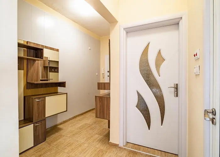 Primorski 2bdrm * ヴァルナ