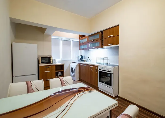 アパート Primorski 2bdrm *