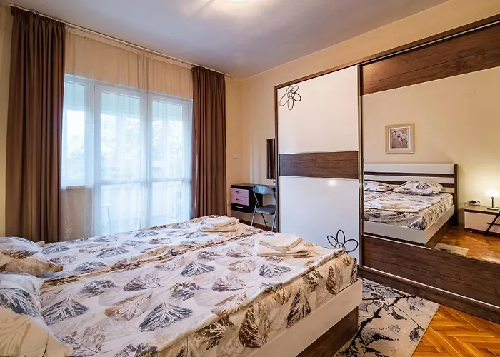 Primorski 2bdrm Apartment